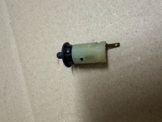 Schliessraste Handschuhfach  51161913890