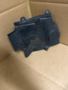 Scheinwerferabdeckung Fahrerseite 1965245 1965243 geschlossen