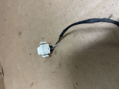 Stecker Steckergehäuse weiß mit Kabel 1378417