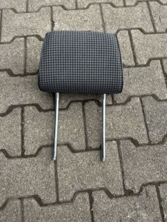 Kopfstütze hahnetritt