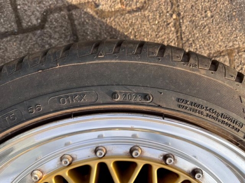 k-MHLZ4182 k-MHLZ4182