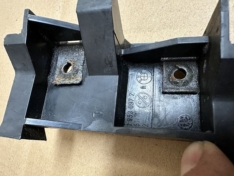 Stoßstangenhalter Stoßstange Halter Führung Vorne 1953097 +1953098