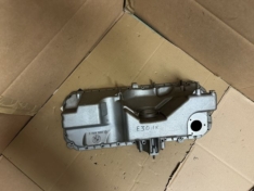 325 IX Ölwanne m20b25 Allrad 1706698 NEU